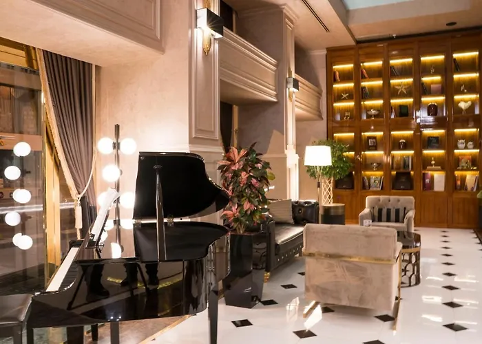 Ξενοδοχείο Beethoven Premium