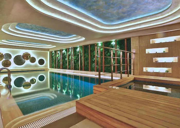 Ξενοδοχείο Beethoven Premium 4*