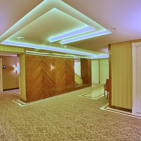 Beethoven Premium Hotel 4*