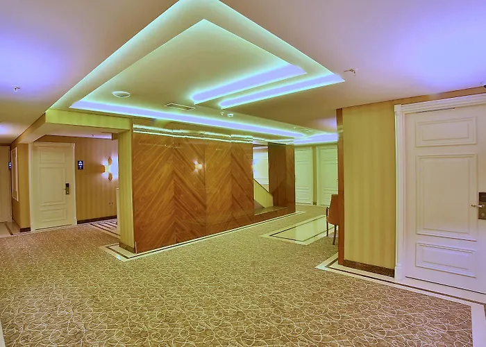 Beethoven Premium Hotel 4*