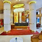 فندق بيتهوفن بريميوم 4*
