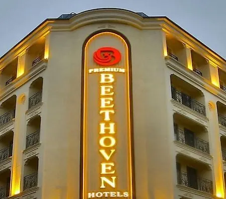 Beethoven Premium Hotell 4*